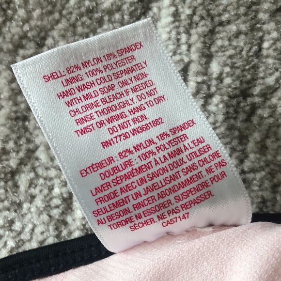 XHILARATION | Two-Toned Pink Triangle Bikini Top - Picture 5 of 5